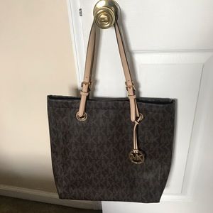 Michael Kors tote